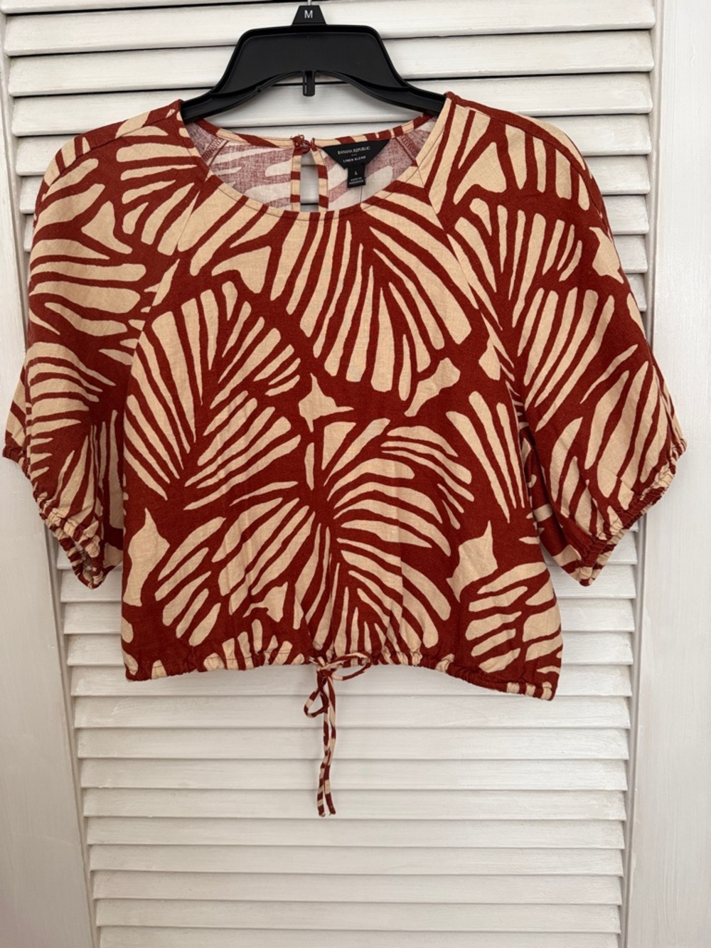 Banana Republic Factory Rust and Cream Leaf-Print Drawstring Crop Top